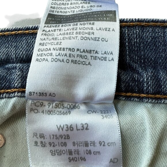 Signature by Levi Strauss & Co. Gold Label Men's Bootcut Fit Jeans 36x32 - Picture 5 of 6